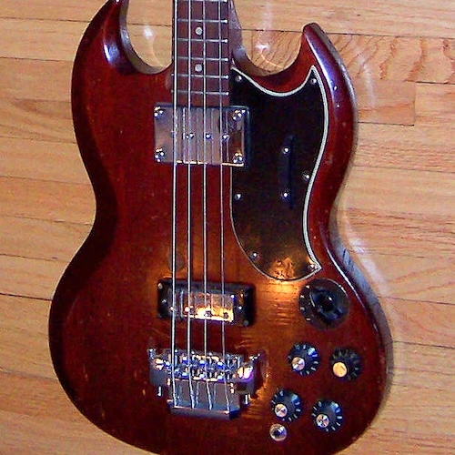 bass guitar